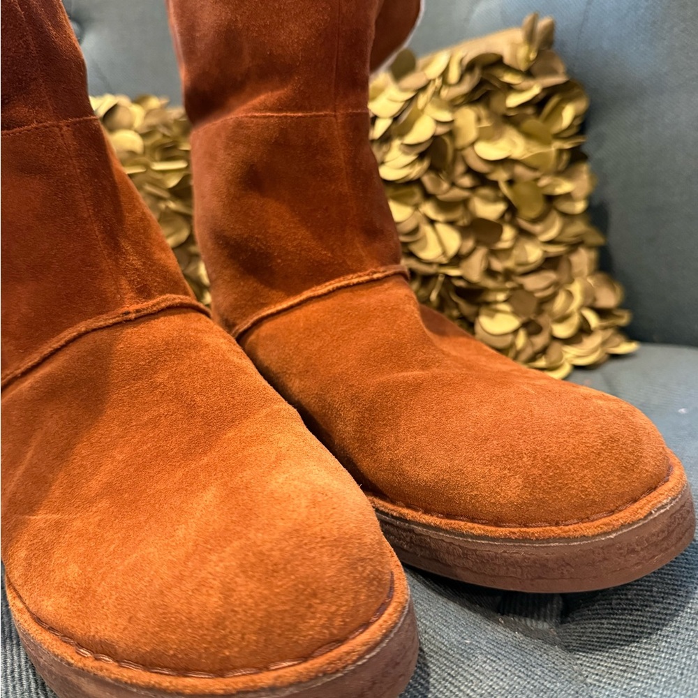 Clarks Drafty Haze Suede Boots - Picture 10 of 14